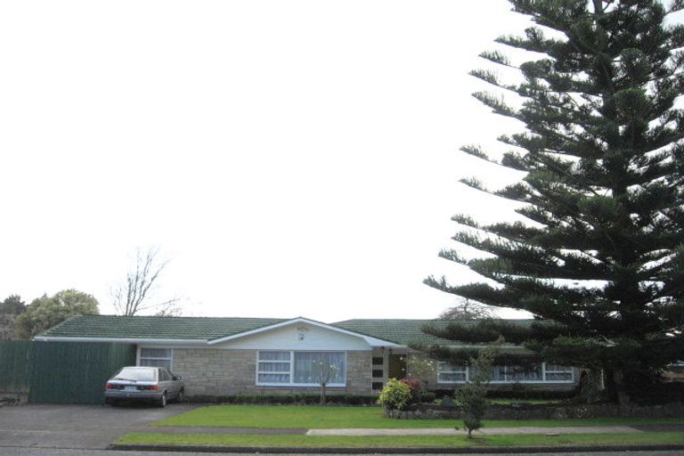 Photo of property in 84 Grande Vue Road, Hillpark, Auckland, 2102