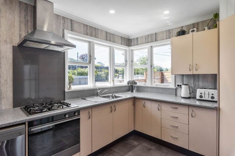 Photo of property in 23 Chester Street, Levin, 5510