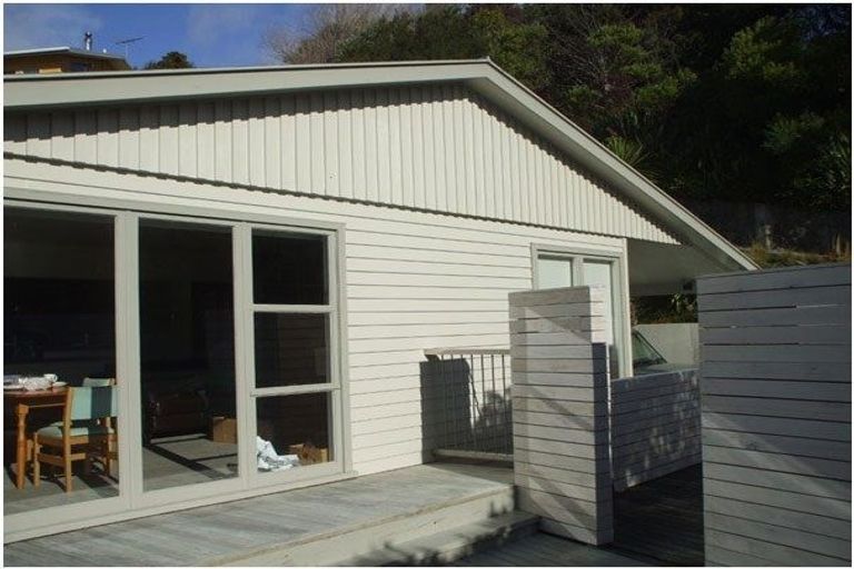 Photo of property in 57 Waitohu Road, York Bay, Lower Hutt, 5013