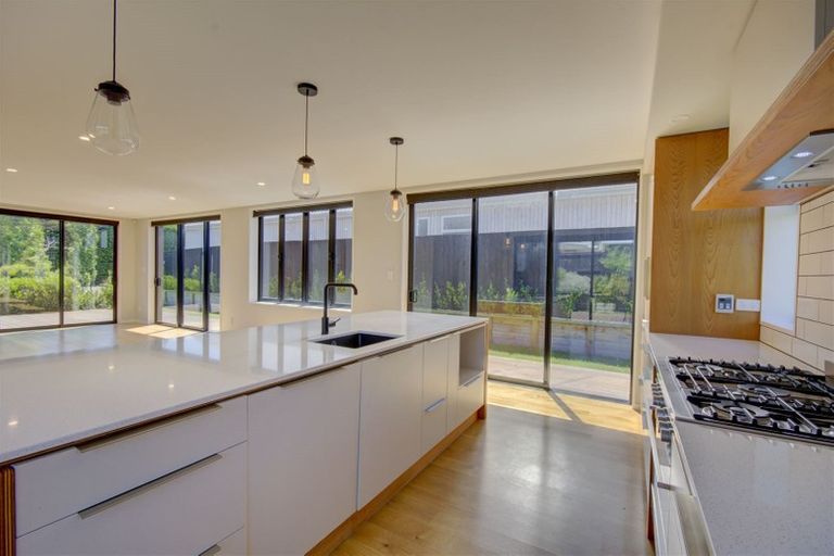 Photo of property in 26 Park Terrace, Waikuku Beach, 7473