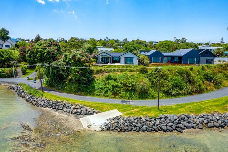 Photo of property in 86 Ritchie Road, Parua Bay, Whangarei, 0174