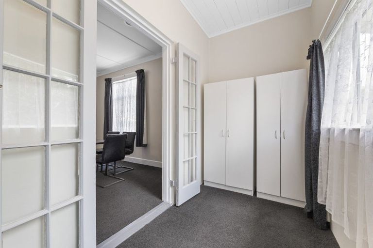 Photo of property in 241 High Street, Eltham, 4322