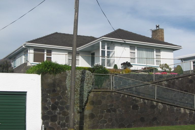 Photo of property in 251 Frankley Road, Frankleigh Park, New Plymouth, 4310