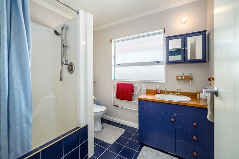 Photo of property in 20 Haswell Street, Eketahuna, 4900