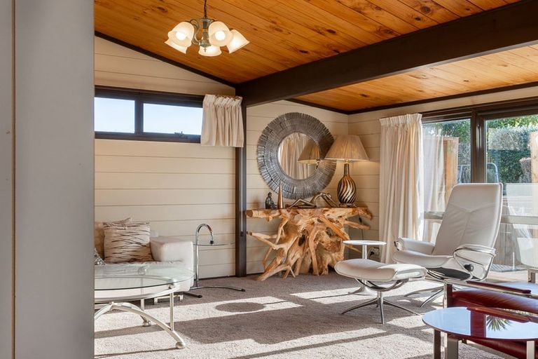 Photo of property in 9 Tudor Court, Paraparaumu Beach, Paraparaumu, 5032