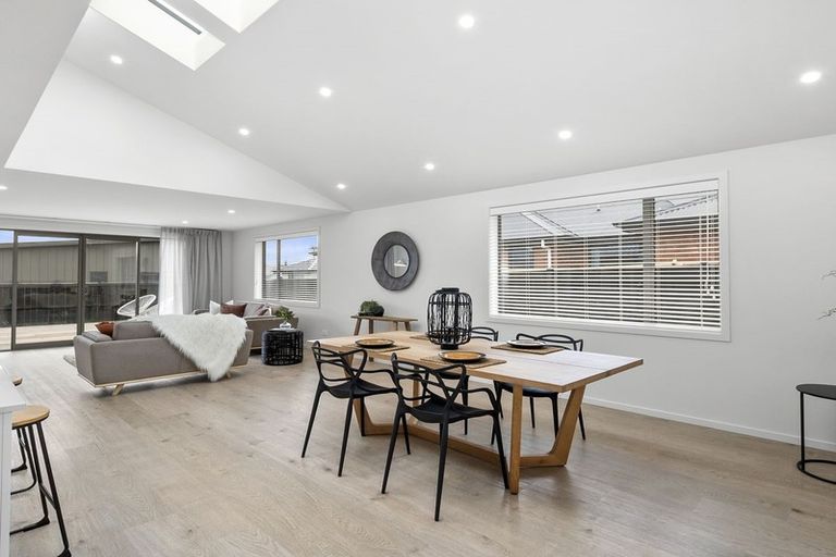 Photo of property in 147 Wingatui Road, Mosgiel, 9024