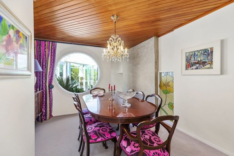 Photo of property in 11 Amapur Drive, Khandallah, Wellington, 6035