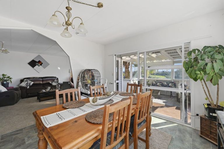 Photo of property in 9 Te Arawa Place, Welcome Bay, Tauranga, 3112