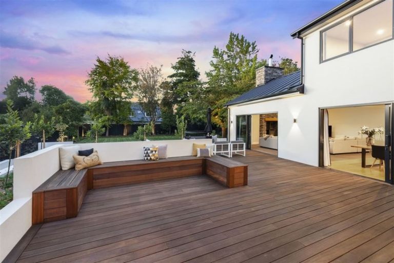 Photo of property in 117 Glandovey Road, Strowan, Christchurch, 8052