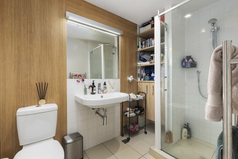 Photo of property in Monument Apartments, 8f/245 Wakefield Street, Te Aro, Wellington, 6011