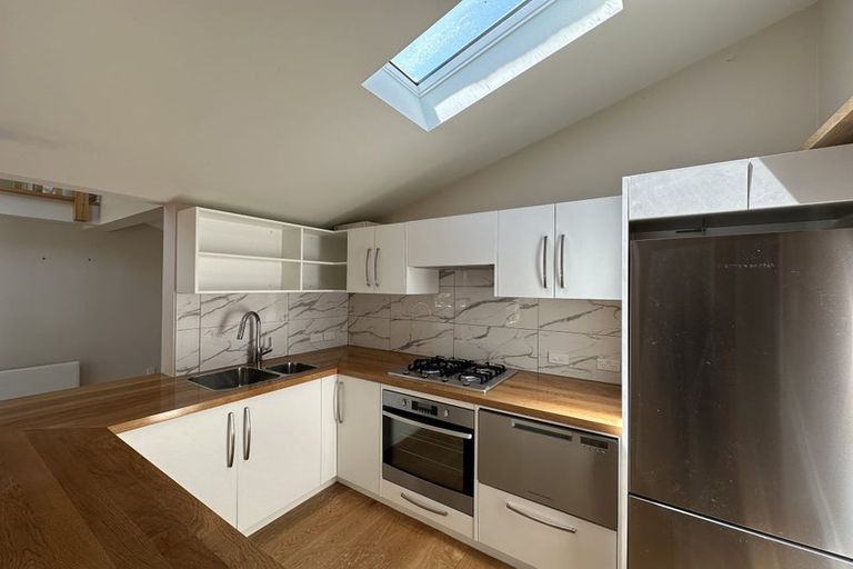 Photo of property in 32 Ascot Street, Thorndon, Wellington, 6011