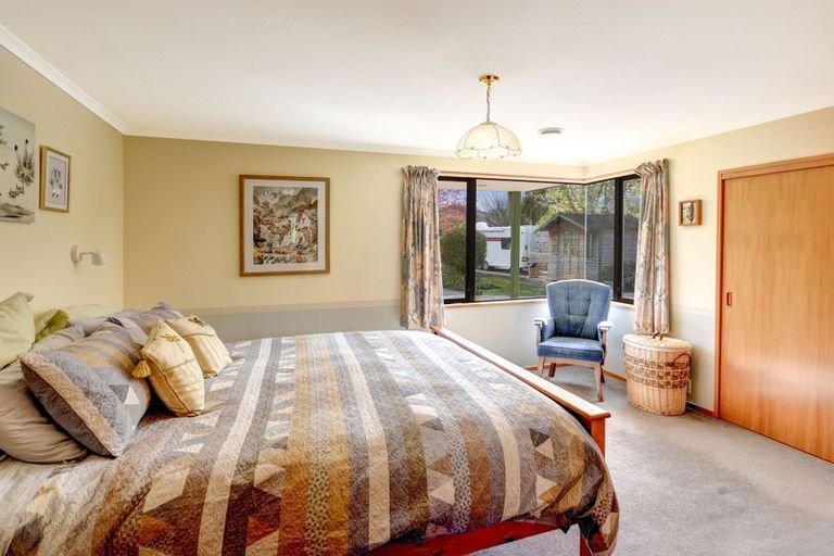 Photo of property in 41 Lynas Street, Outram, 9019