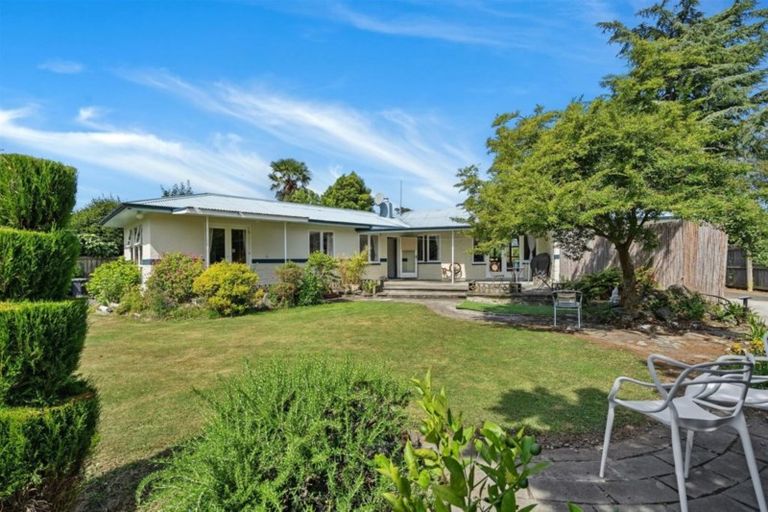 Photo of property in 13 Weir Place, Hoon Hay, Christchurch, 8025