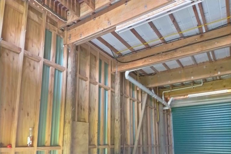 Photo of property in 27 Cuvier Crescent, Kuaotunu West, Whitianga, 3592