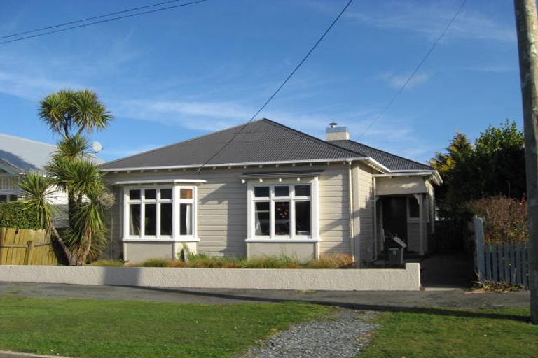 Photo of property in 8 Alma Street, Saint Kilda, Dunedin, 9012