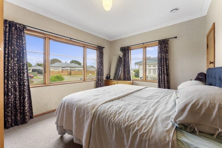 Photo of property in 16 Dudley Street, Levin, 5510