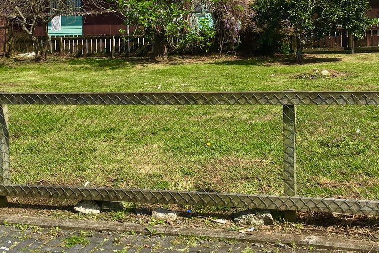 Photo of property in 33 Punga Grove Avenue, Riverside, Whangarei, 0112