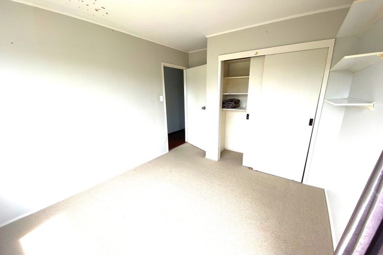 Photo of property in 2 Damson Place, Bucklands Beach, Auckland, 2012
