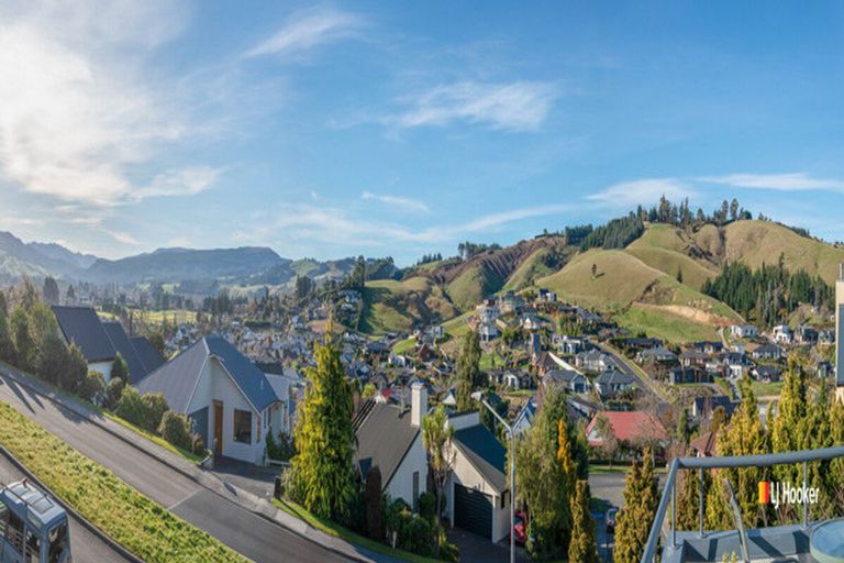 Photo of property in 23 Joe Brown Avenue, Mosgiel, 9024