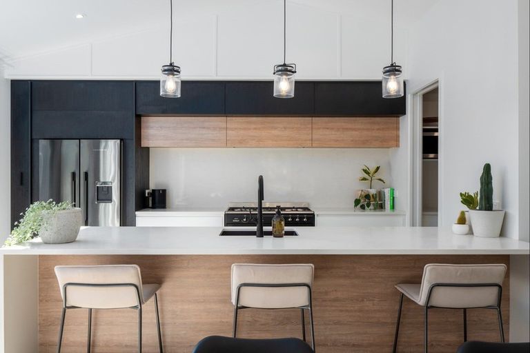 Photo of property in 24 Flynn Lane, Arrowtown, 9302