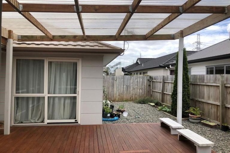 Photo of property in 13 Takahe Avenue, Takanini, 2112