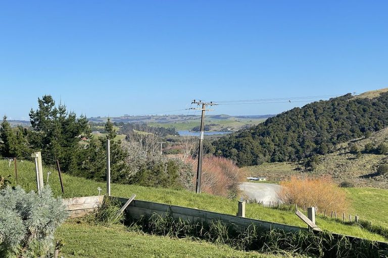 Photo of property in 217 Heatley Road, Whakapirau, 0583