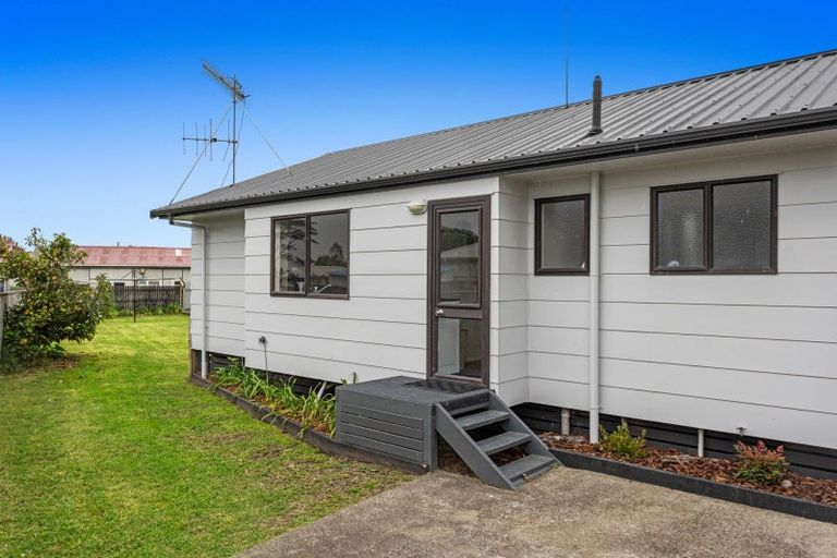 Photo of property in 74 College Road, Edgecumbe, 3120