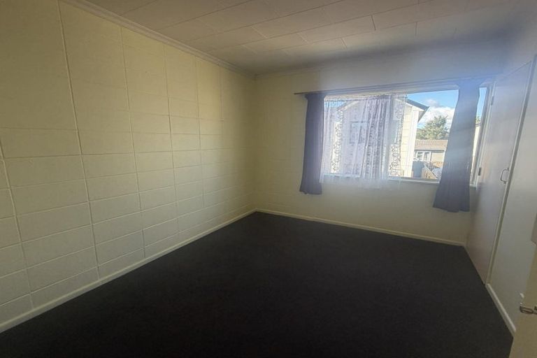 Photo of property in 102 Martin Street, Wallaceville, Upper Hutt, 5018
