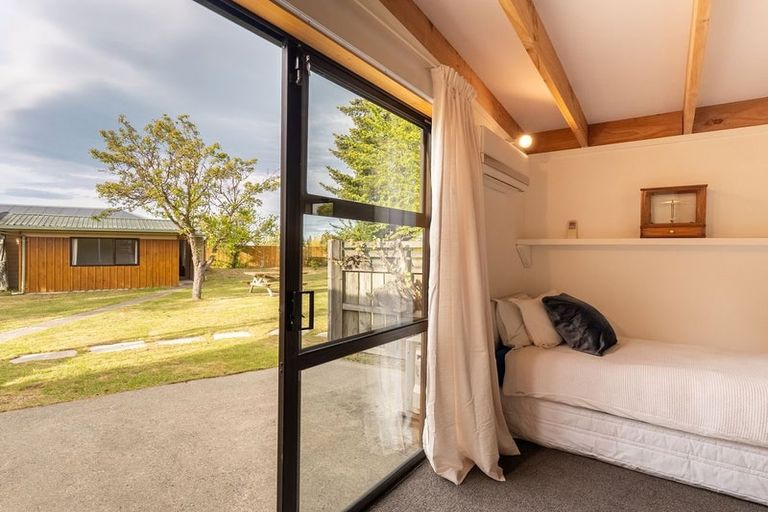 Photo of property in 10 Glencairn Road, Twizel, 7901