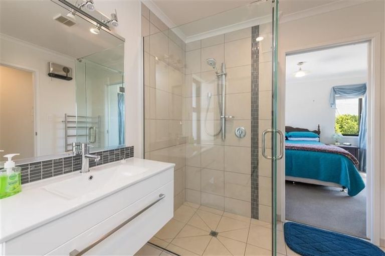 Photo of property in 9 Melfield Place, Richmond, 7020