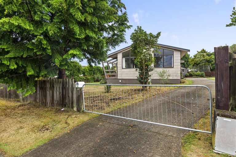 Photo of property in 16 Milton Grove, Owhata, Rotorua, 3010