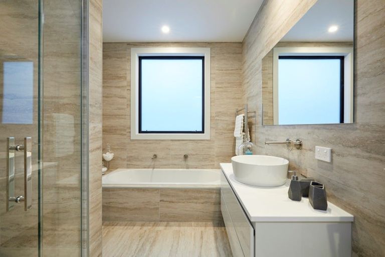 Photo of property in 1015 Papamoa Beach Road, Papamoa Beach, Papamoa, 3118