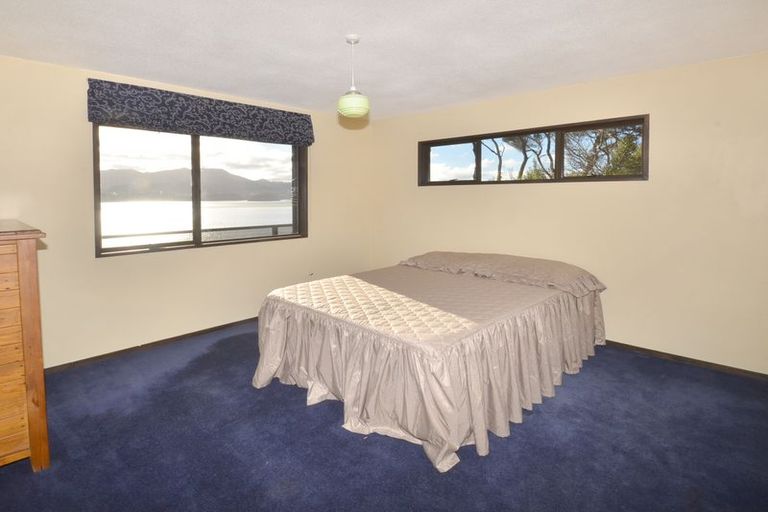 Photo of property in 25 Oxley Crescent, Broad Bay, Dunedin, 9014