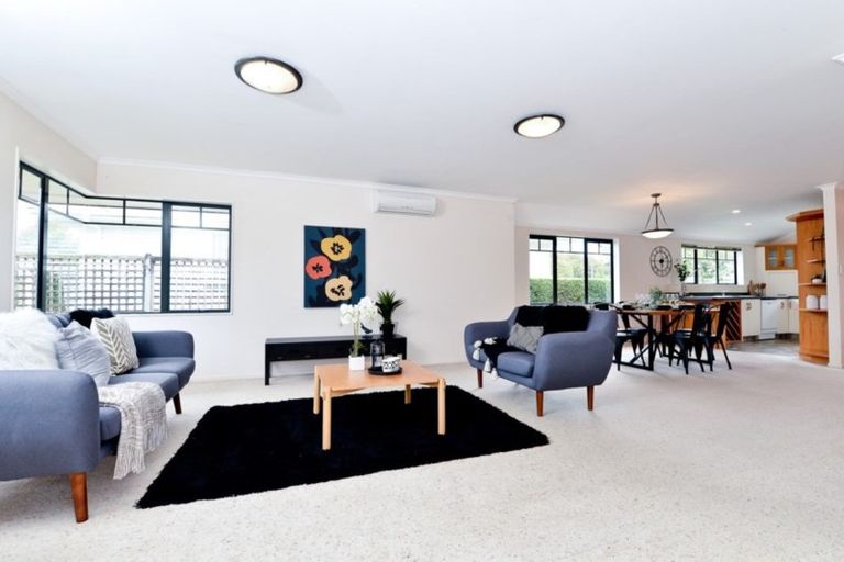 Photo of property in 114a Thornton Road, Cambridge, 3434