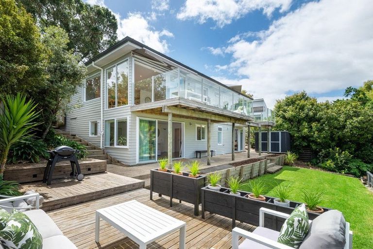 Photo of property in 43 Teal Crescent, Beach Haven, Auckland, 0626