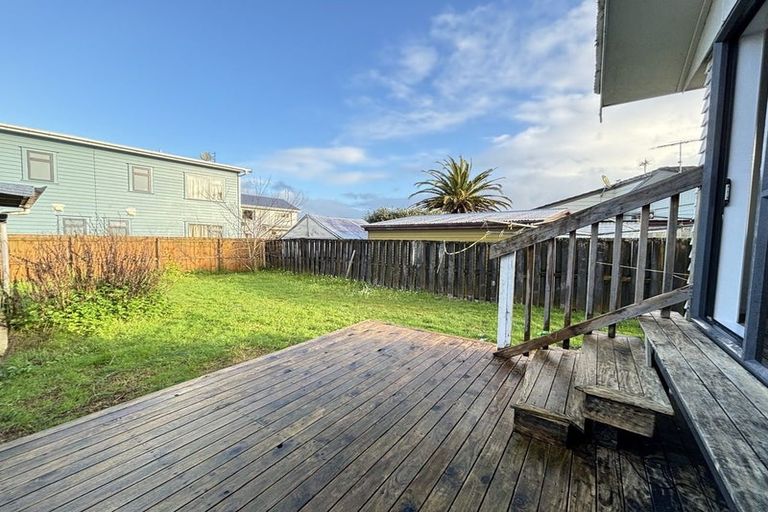 Photo of property in 4 Tabitha Crescent, Henderson, Auckland, 0612