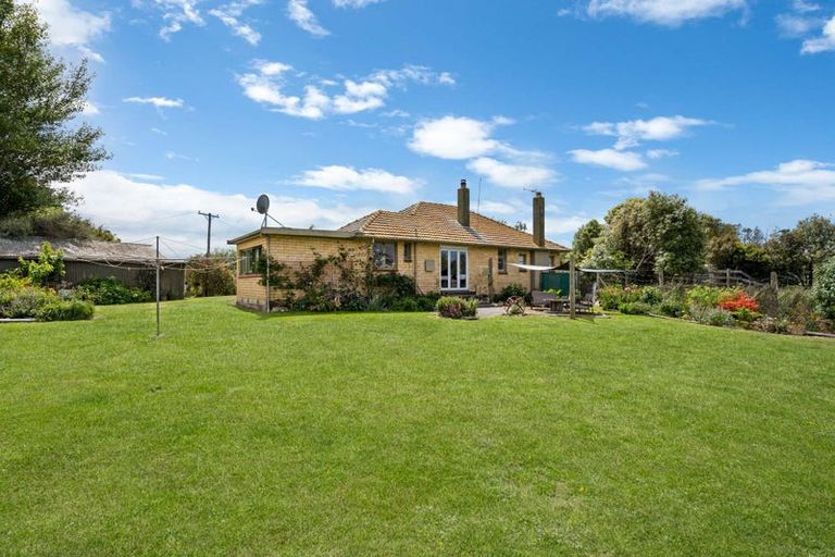 Photo of property in 201 Oamaru-alma Road, Deborah, Oamaru, 9491