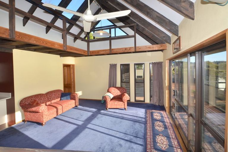 Photo of property in 25 Oxley Crescent, Broad Bay, Dunedin, 9014