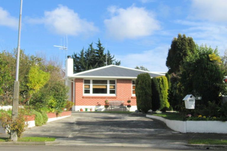 Photo of property in 3 Fairview Place, Feilding, 4702