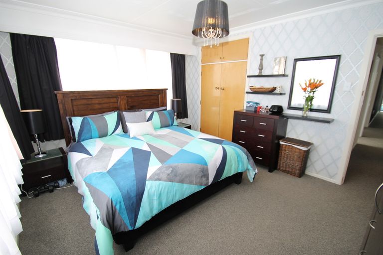 Photo of property in 12 Esk Place, Mosgiel, 9024