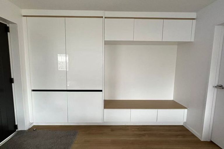 Photo of property in 20a Edwards Avenue, Henderson, Auckland, 0610