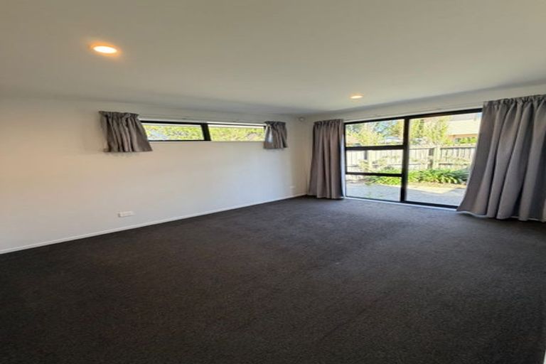Photo of property in 556a Gloucester Street, Linwood, Christchurch, 8011