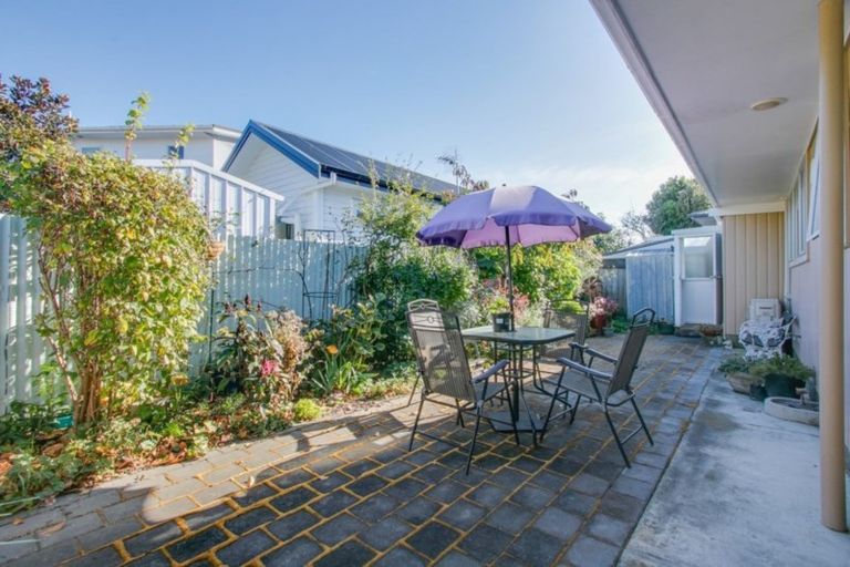 Photo of property in 3/11 Church Road, Taradale, Napier, 4112