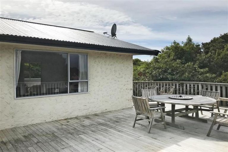 Photo of property in 5 Miro Street, Kaka Point, Balclutha, 9271