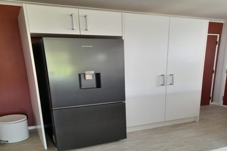 Photo of property in 1/2 Trigg Crescent, Taradale, Napier, 4112