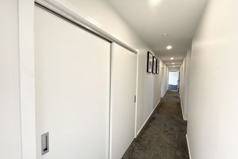 Photo of property in 16 Whitestone Crescent, Weston, Oamaru, 9401