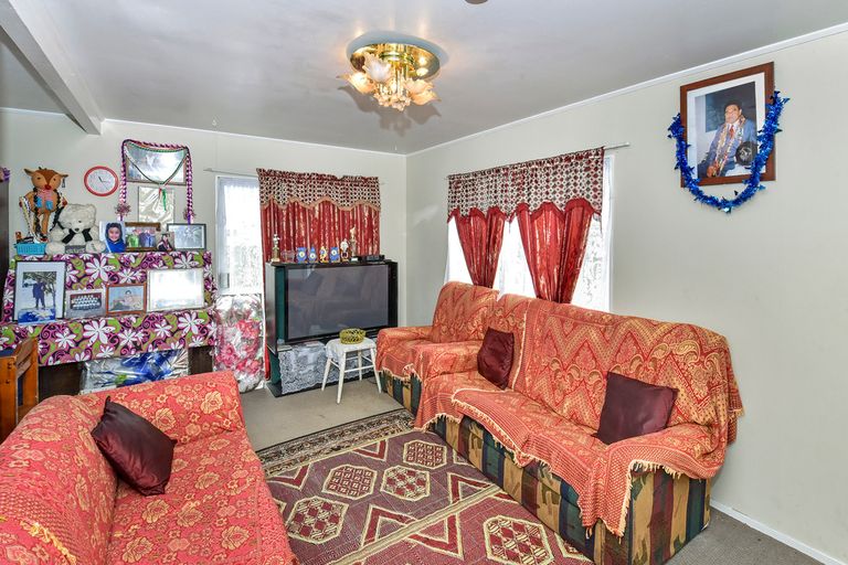 Photo of property in 1/157 Te Irirangi Drive, Flat Bush, Auckland, 2019