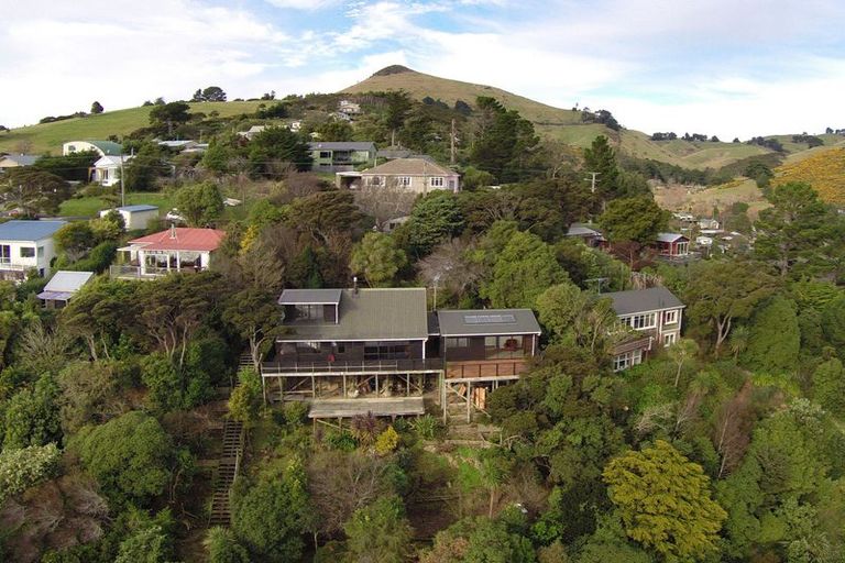 Photo of property in 25 Oxley Crescent, Broad Bay, Dunedin, 9014