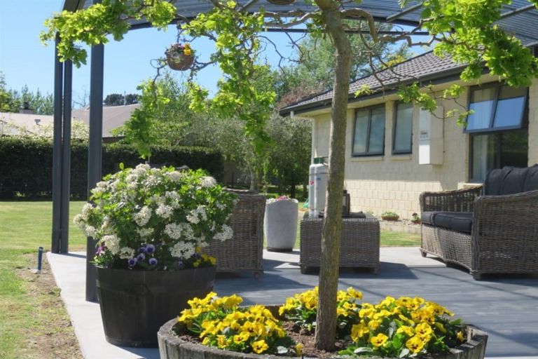 Photo of property in 12 Cascade Place, Geraldine, 7930