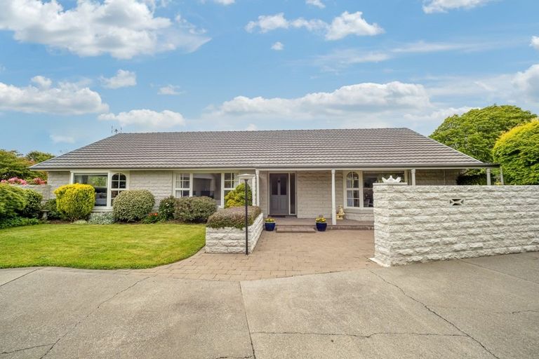 Photo of property in 17 Rutherglen Avenue, Ilam, Christchurch, 8041